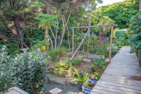 Photo of property in 16 Ranginui Road, Welcome Bay, Tauranga, 3112