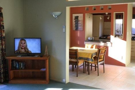 Photo of property in 9 Antrim Street, Sydenham, Christchurch, 8023