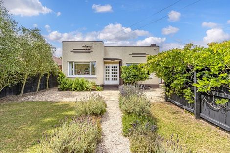 Photo of property in 1/89 Aorangi Road, Bryndwr, Christchurch, 8053