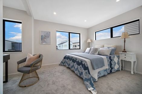 Photo of property in 82 Bellbird Street, Papakura, 2110