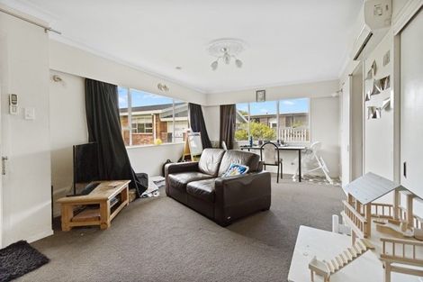 Photo of property in 50c Braid Road, St Andrews, Hamilton, 3200