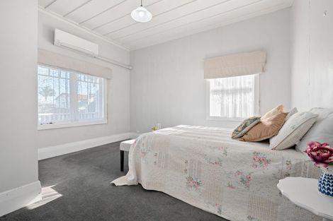 Photo of property in 12 Smith Street, Frankton, Hamilton, 3204