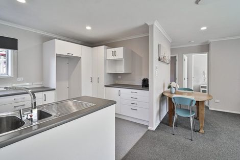 Photo of property in 504a Victoria Street, Hastings, 4122