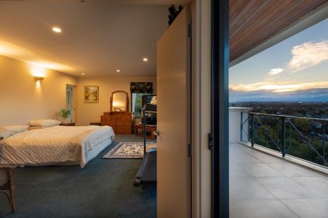 Photo of property in 35 Major Aitken Drive, Huntsbury, Christchurch, 8022