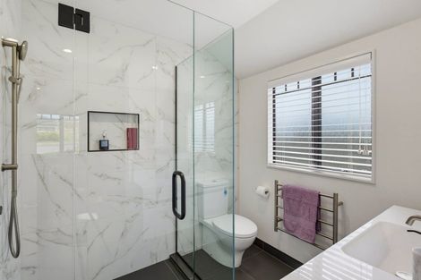 Photo of property in 16 Rifleman Lane, Paraparaumu Beach, Paraparaumu, 5032