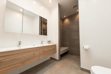 Photo of property in 16 Vanita Drive, Whitianga, 3510