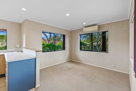Photo of property in 36 Rush Creek Drive, Westgate, Auckland, 0614
