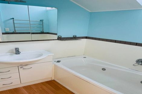 Photo of property in 11 Richard Farrell Avenue, Remuera, Auckland, 1050