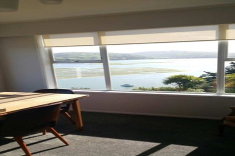 Photo of property in 58 Kiriwai Road, Paremata, Porirua, 5024