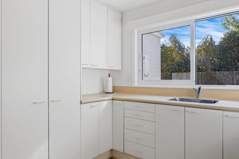 Photo of property in 2/34 Greers Road, Burnside, Christchurch, 8041