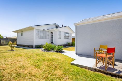 Photo of property in 28a Napier Street, Opunake, 4616