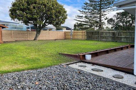 Photo of property in 5 Sealy Road, Torbay, Auckland, 0630
