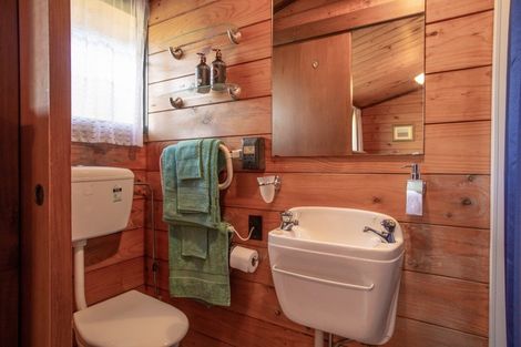 Photo of property in 31a Ranui Terrace, Tawa, Wellington, 5028