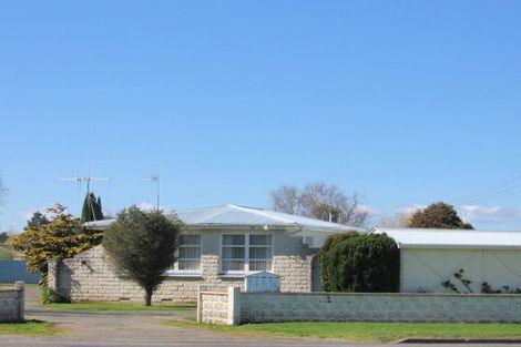 Photo of property in 28 Russell Street, Foxton, 4814