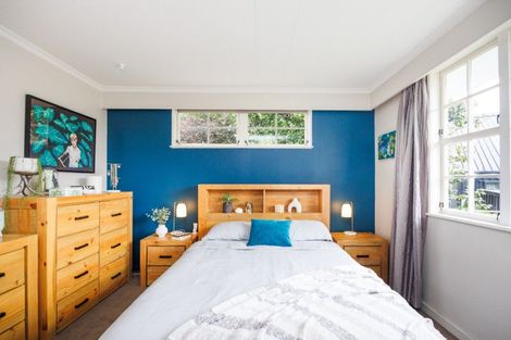 Photo of property in 4 Chilton Grove, Hokowhitu, Palmerston North, 4410