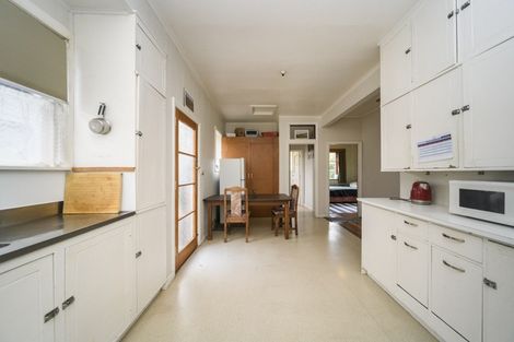 Photo of property in 63 Park Road, West End, Palmerston North, 4412