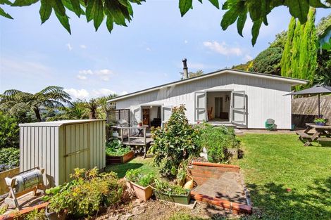 Photo of property in 14 Voltaire Street, Karori, Wellington, 6012