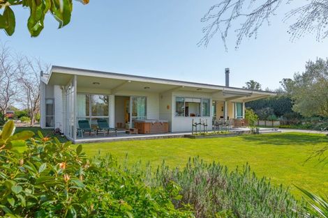 Photo of property in 3 Cherry Lane, Martinborough, 5711