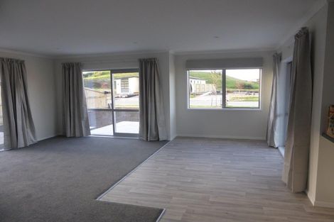 Photo of property in 50 Penetaka Heights, Pyes Pa, Tauranga, 3112