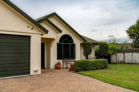 Photo of property in 4 Macarthur Mews, Rototuna, Hamilton, 3210