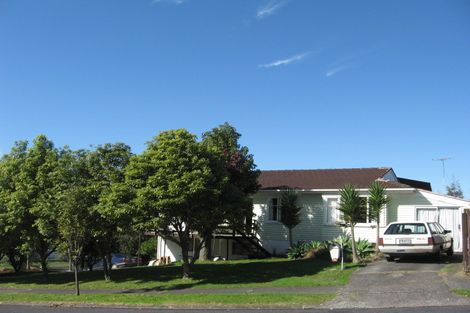Photo of property in 19 La Trobe Street, Pakuranga Heights, Auckland, 2010