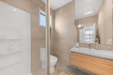 Photo of property in 38 Oyster Drive, Whenuapai, Auckland, 0618