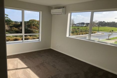 Photo of property in 34 Matahae Drive, Flat Bush, Auckland, 2019