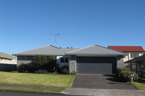 Photo of property in 37 Muirfield Street, Wattle Downs, Auckland, 2103