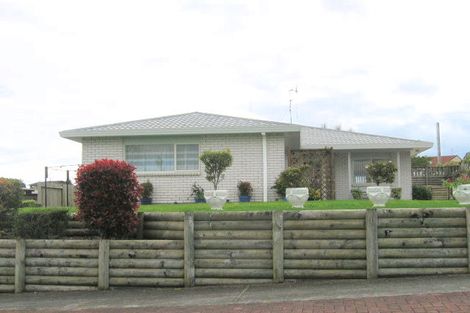Photo of property in 12 Bell Common Close, Bethlehem, Tauranga, 3110