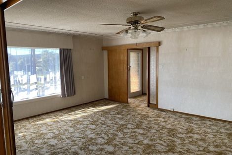 Photo of property in 10 Renwick Street, Papakura, 2110