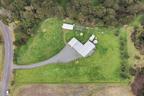 Photo of property in 1597 Turakina Valley Road, Marton, Whanganui, 4581