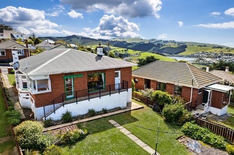 Photo of property in 12 Gloucester Street, Andersons Bay, Dunedin, 9013