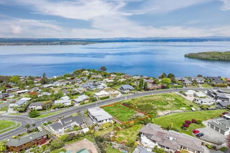 Photo of property in 20 Wakeman Road, Acacia Bay, Taupo, 3330