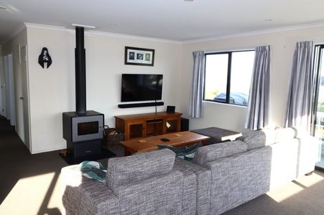 Photo of property in 17 High Street, Kakanui, Oamaru, 9495