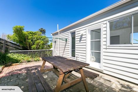Photo of property in 2/38 Kandy Crescent, Ngaio, Wellington, 6035