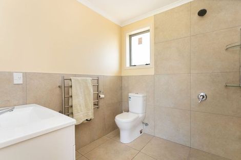 Photo of property in 63 Mcphee Street, Dannevirke, 4930