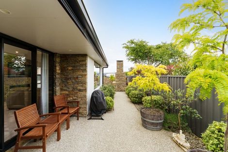 Photo of property in 18 Caledonia Drive, Mosgiel, 9024