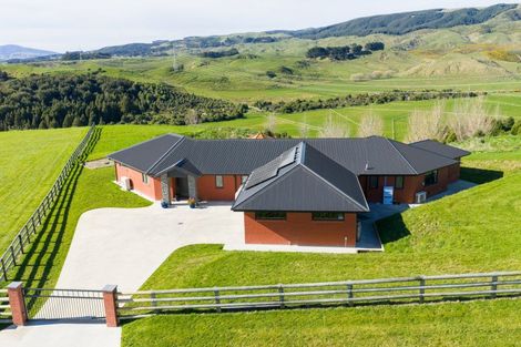 Photo of property in 172 Kingsdale Park Drive, Aokautere, Palmerston North, 4471