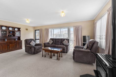 Photo of property in 18 Millhaven Place, Otaki, 5512