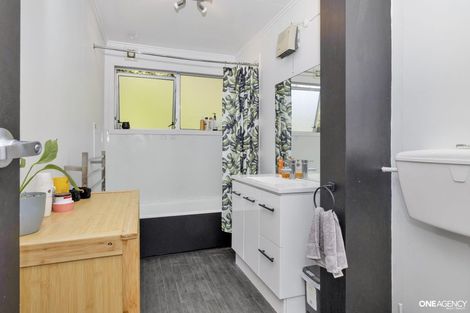 Photo of property in 470c Stokes Valley Road, Stokes Valley, Lower Hutt, 5019