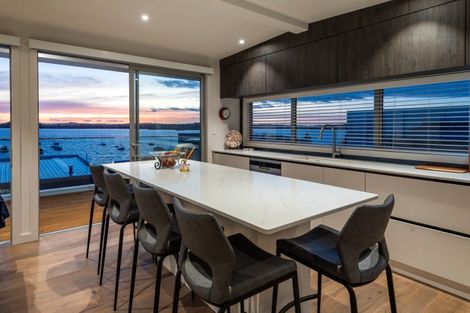 Photo of property in 67c The Parade, Bucklands Beach, Auckland, 2012