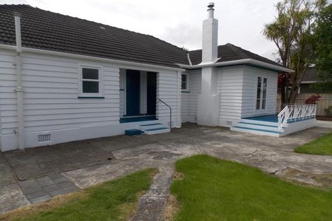 Photo of property in 290 Fergusson Drive, Heretaunga, Upper Hutt, 5018