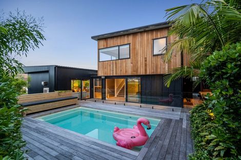 Photo of property in 57 Cilliers Drive, Silverdale, 0932