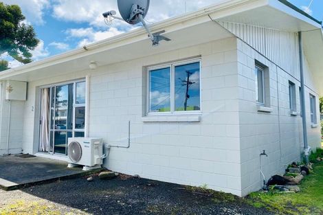 Photo of property in 71 Govett Avenue, Frankleigh Park, New Plymouth, 4310