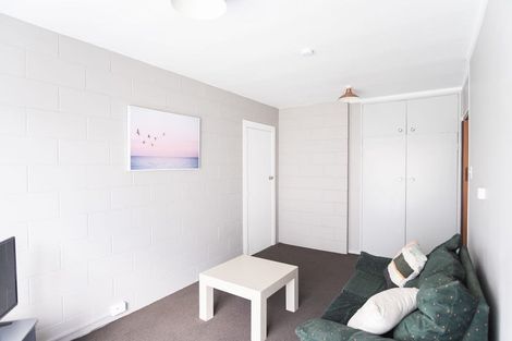 Photo of property in 1-27/21 Te Aroha Street, Hamilton East, Hamilton, 3216