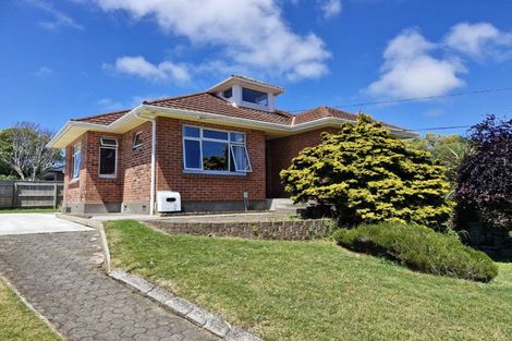 Photo of property in 10 Raniera Street, Glen Avon, New Plymouth, 4312