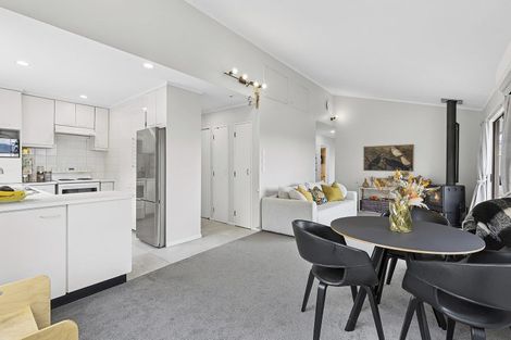 Photo of property in 22 The Bollard, Whitby, Porirua, 5024