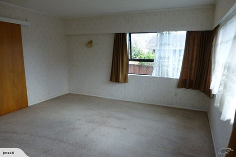 Photo of property in 2/87 Cook Street, Howick, Auckland, 2014