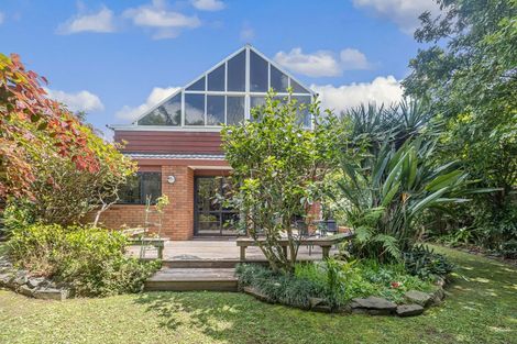 Photo of property in 379 Hobsonville Road, Hobsonville, Auckland, 0618
