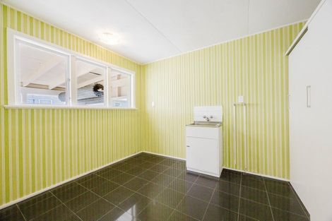 Photo of property in 36 Francis Drake Street, Waipukurau, 4200
